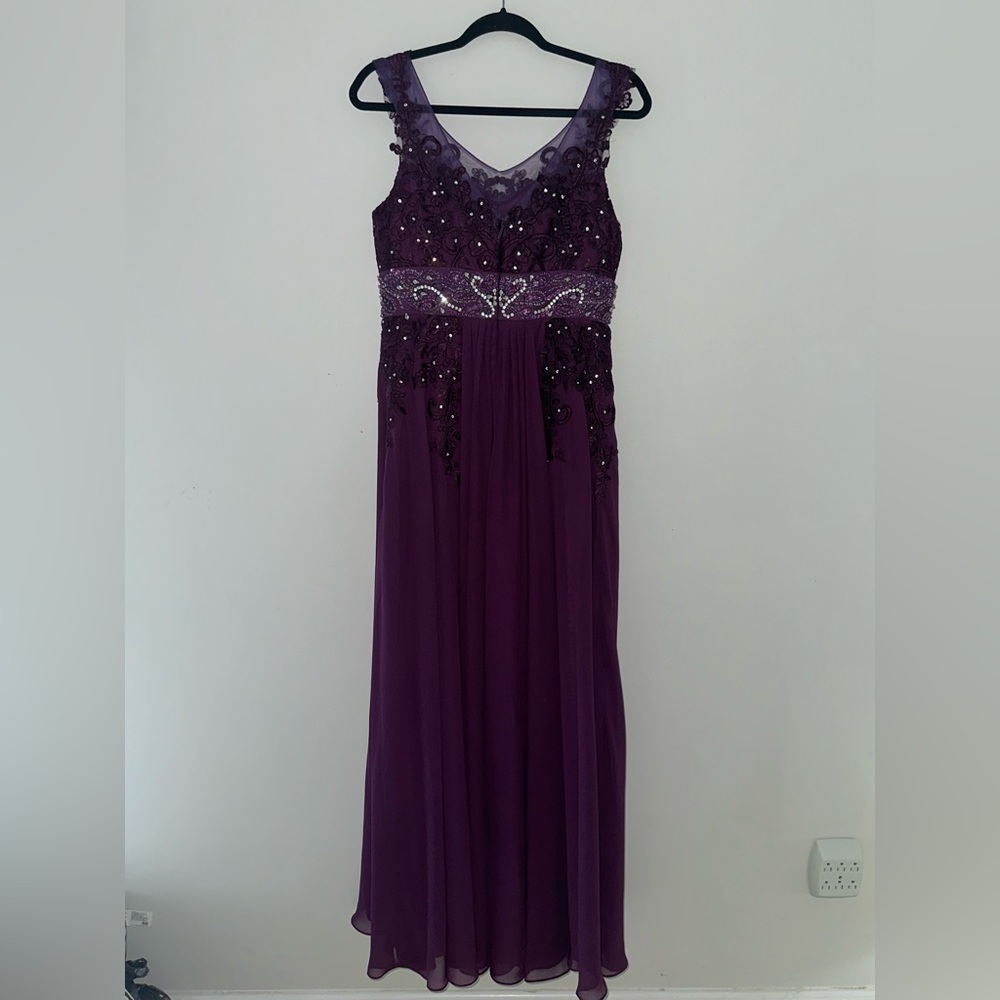 JJs House Deep Purple Grape Maxi Chiffon Dress Evening Gown size 8 - Picture 3 of 10